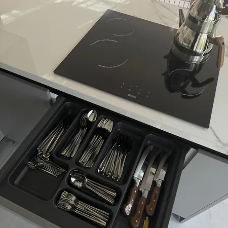 Havuzlu Smart Vila