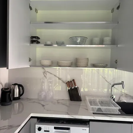 Havuzlu Smart Vila