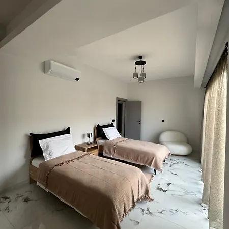 Havuzlu Smart * Kusadası